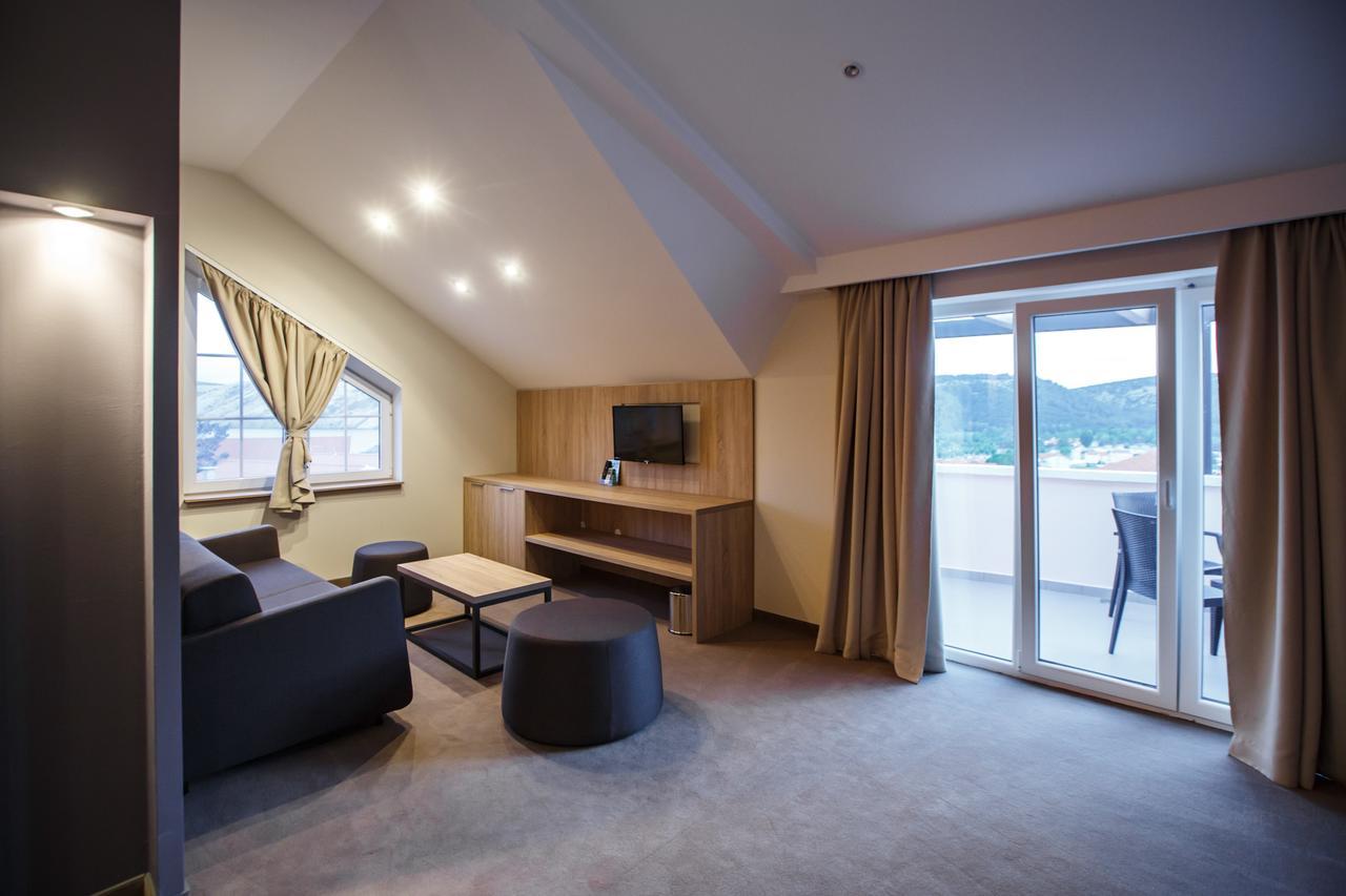 Luxury Suites Bellevue Lopar Zewnętrze zdjęcie