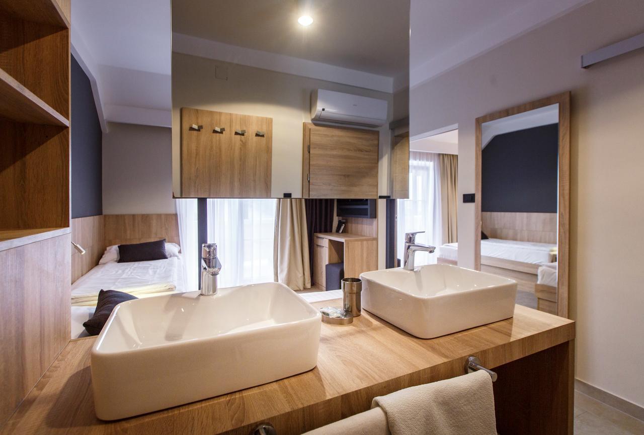 Luxury Suites Bellevue Lopar Zewnętrze zdjęcie